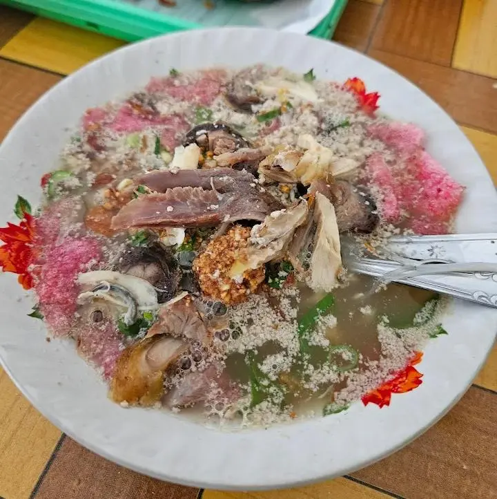 Tentrem's Chicken Soup: The Warmth of Home in Cilacap